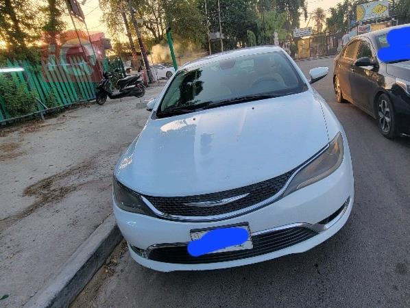 كرايسلر 200